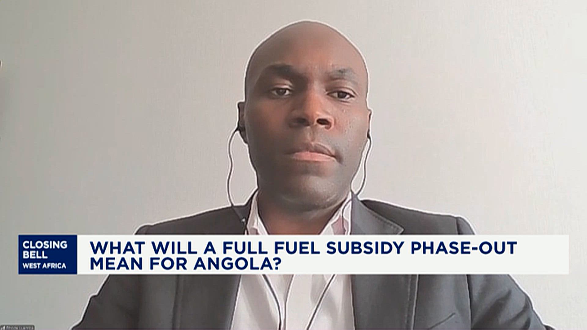 What will a full fuel subsidy phase-out mean for Angola?